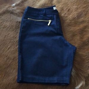 Michael Kors Navy Blue size 8 dress shorts